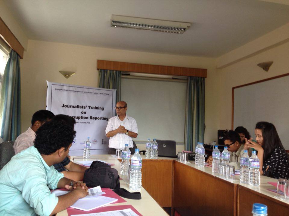 Anti-corruption training for journalists